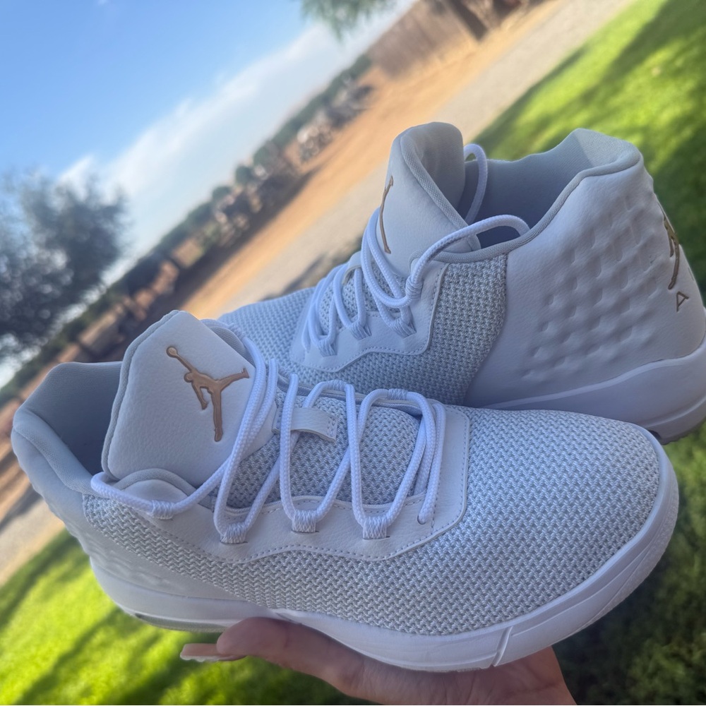 Jordan Kids White and Gold Sneakers